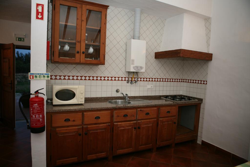 Apartamentos Canal Da Agua Odeceixe Esterno foto
