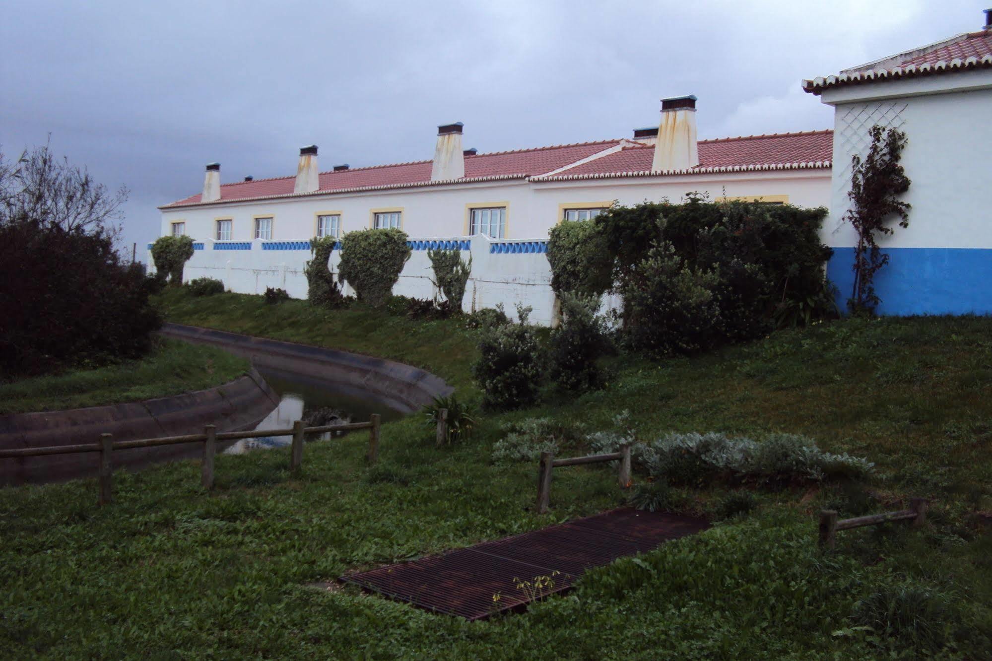 Apartamentos Canal Da Agua Odeceixe Esterno foto