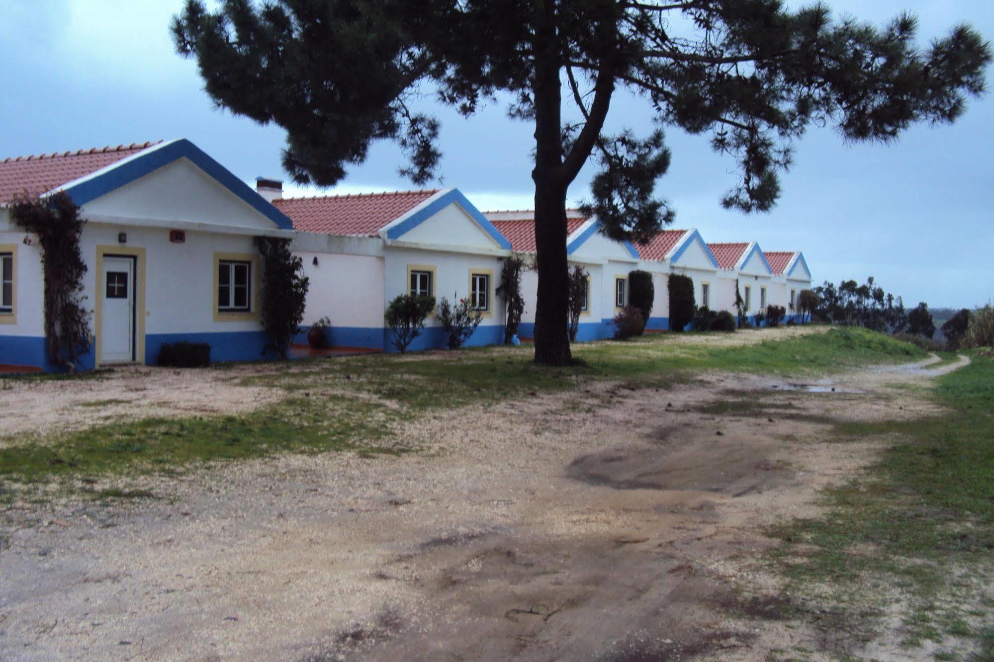Apartamentos Canal Da Agua Odeceixe Esterno foto